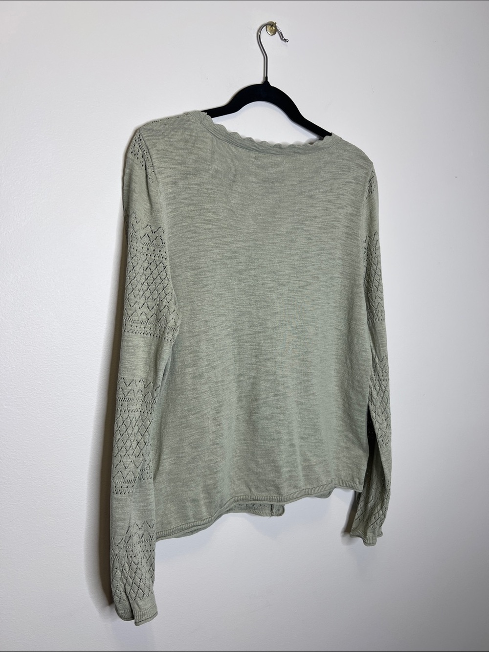 FRYE Light Sage Green V Neck 100% Cotton Cardigan Sweater size Large - Picture 11 of 14